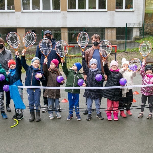 Integration of tennis sport in Vilnius in schools and kindergartens
