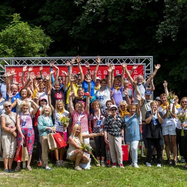 “Let's meet, dear seniors, 100 km on the way around Vilnius”